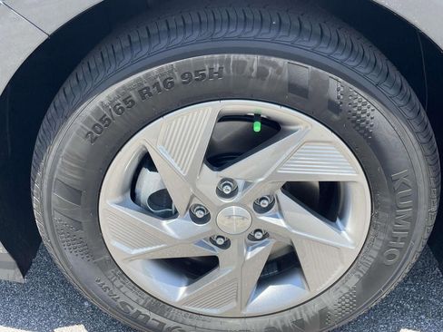 New 2025 Hyundai Sonata SE image 10