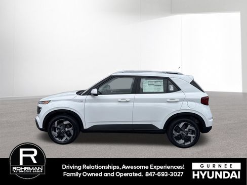 New 2026 Hyundai Venue SEL FWD image 6