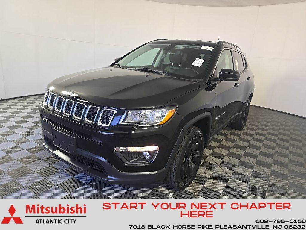 Used 2021 Jeep Compass Latitude w/ Convenience Group AWD/4WD image 1