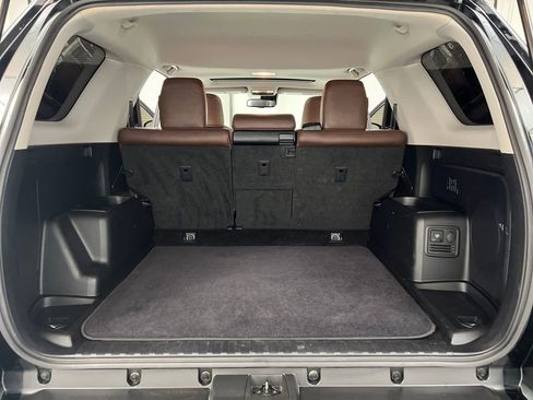 Used 2021 Toyota 4Runner Limited RWD image 31