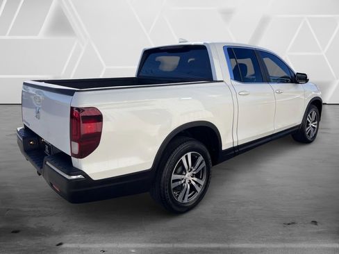 Used 2017 Honda Ridgeline RTS image 7