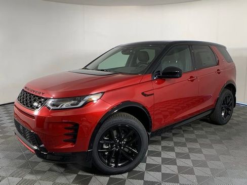New 2025 Land Rover Discovery Sport Dynamic SE image 2