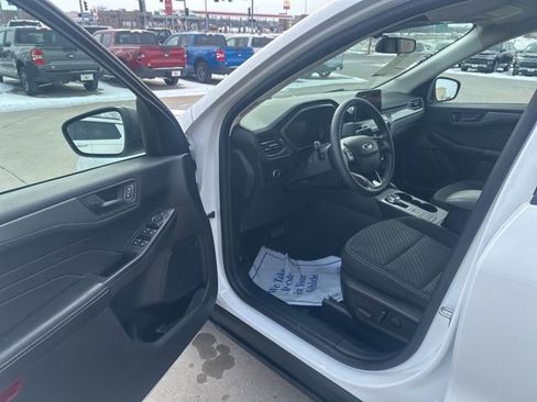 Used 2023 Ford Escape Active image 15