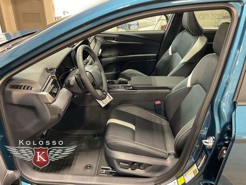 New 2026 Toyota Camry SE image 10