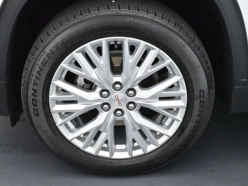 Used 2024 GMC Acadia Elevation w/ Luxury Package FWD image 39