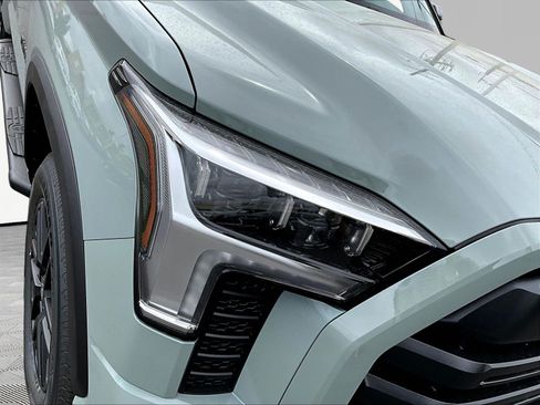 New 2026 Toyota Tundra Limited AWD/4WD image 8