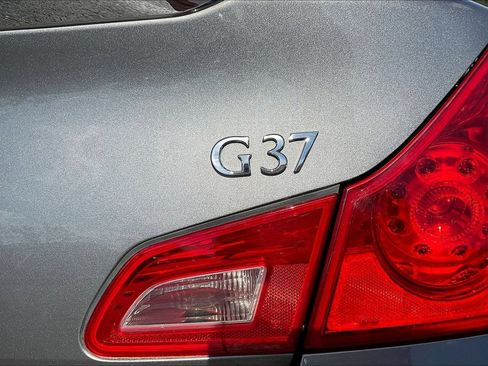 Used 2013 INFINITI G37 Journey w/ Premium Pkg RWD image 23