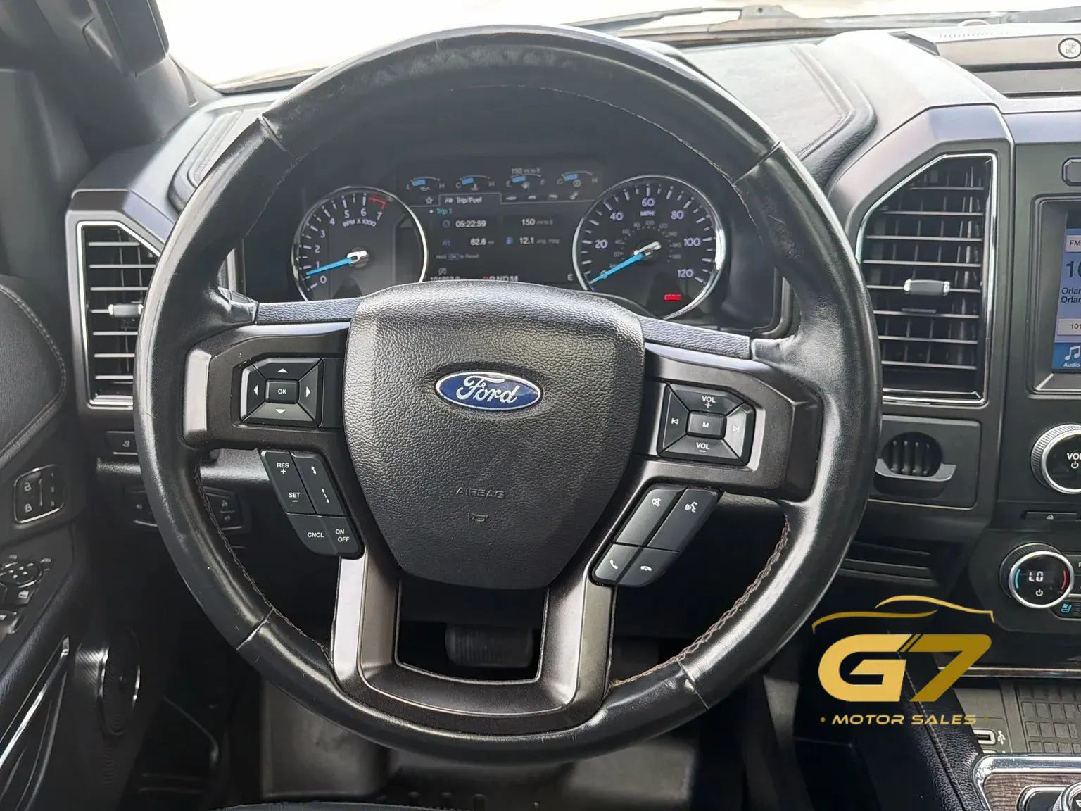 Used 2018 Ford Expedition Limited w/ Equipment Group 301A RWD image 15