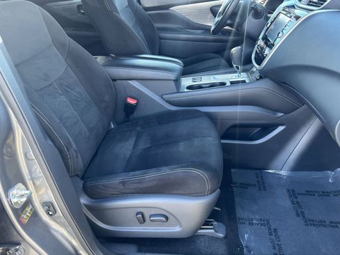 Used 2018 Nissan Murano SV w/ Premium Package image 26