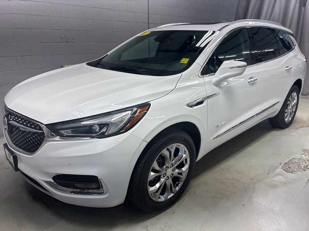 Used 2021 Buick Enclave Avenir w/ Avenir Technology Package AWD/4WD image 39