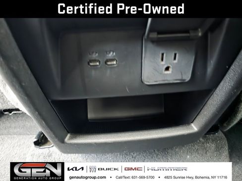 Used 2024 GMC Acadia Elevation image 18