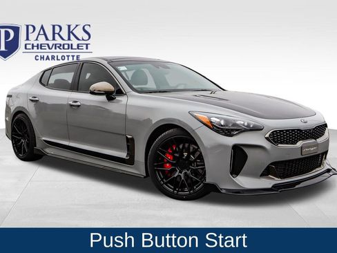 Used 2021 Kia Stinger GT2 image 1