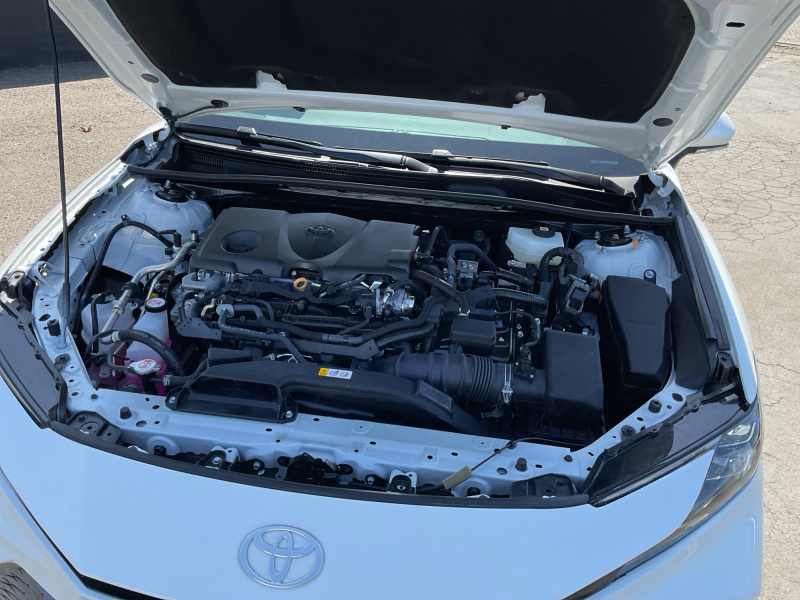 Used 2026 Toyota Camry XLE FWD image 23