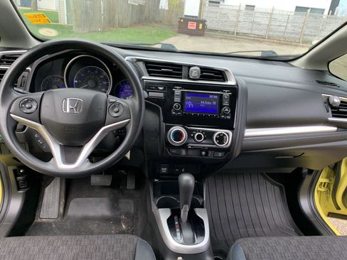 Used 2016 Honda Fit LX image 19