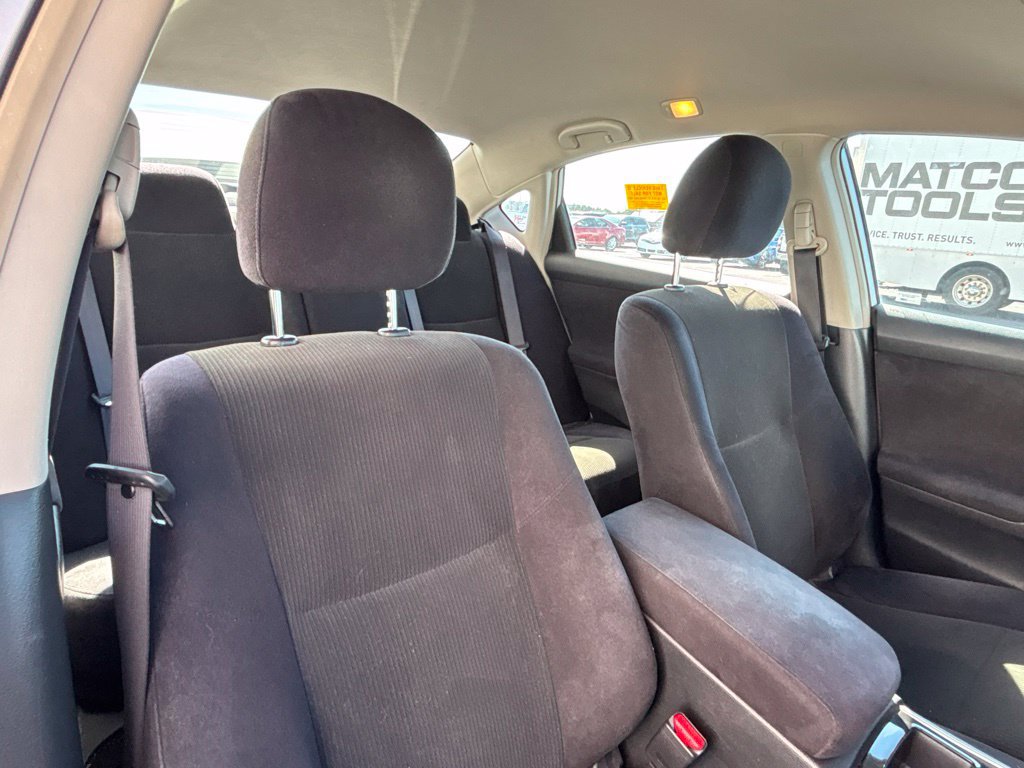 Used 2013 Nissan Altima 2.5 S FWD image 17