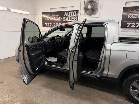 Used 2020 Honda Ridgeline RTL-E image 12