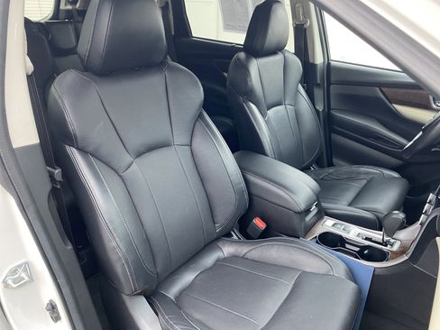 Used 2022 Subaru Ascent Touring image 22