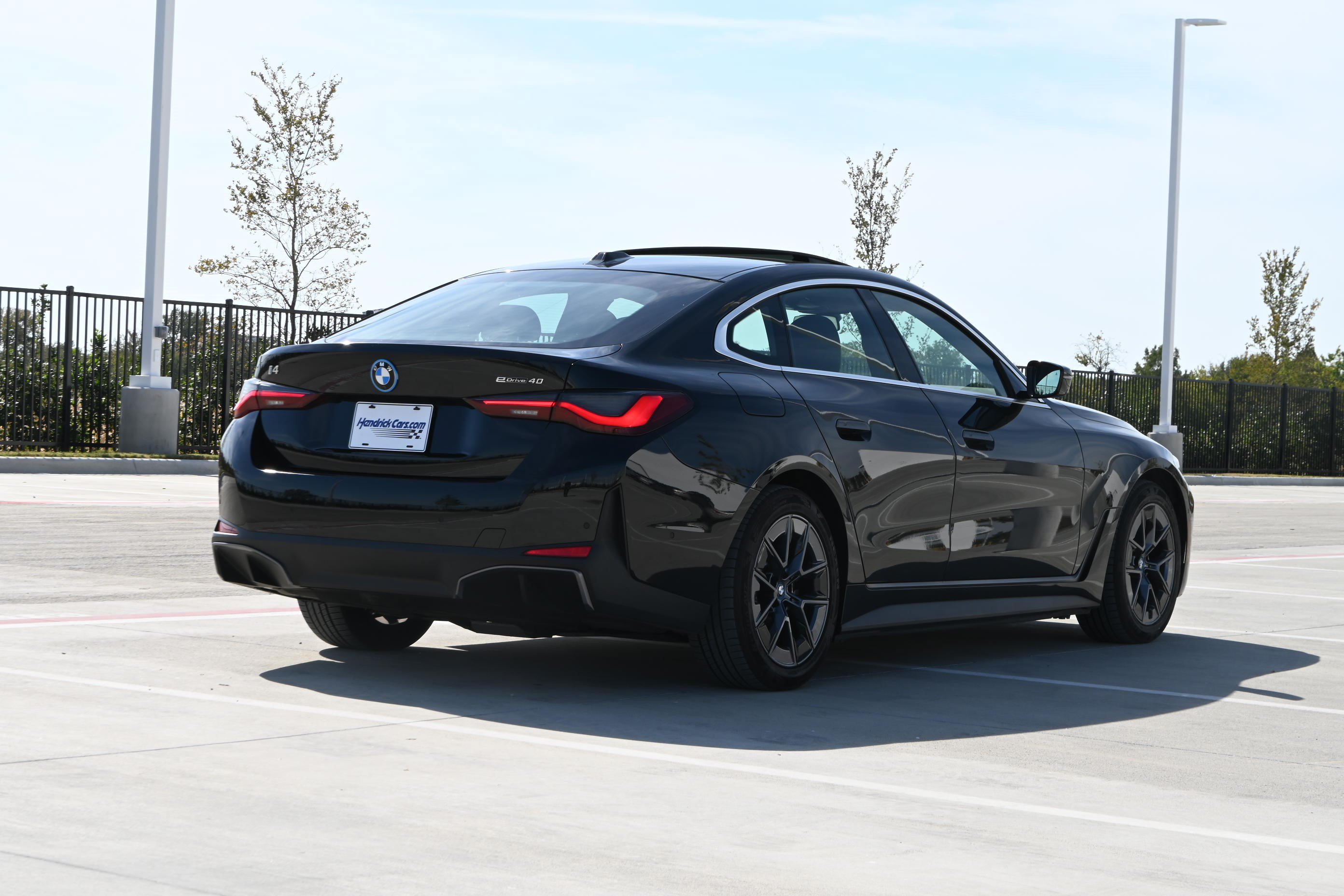 Certified 2023 BMW i4 eDrive40 RWD image 9