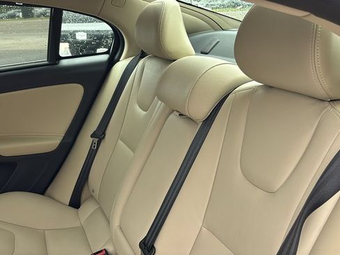 Used 2018 Volvo S60 T5 Inscription AWD/4WD image 27