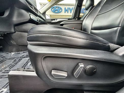Used 2024 Ford Escape Platinum AWD/4WD image 14