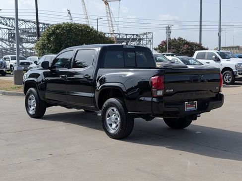 Used 2023 Toyota Tacoma SR AWD/4WD image 9