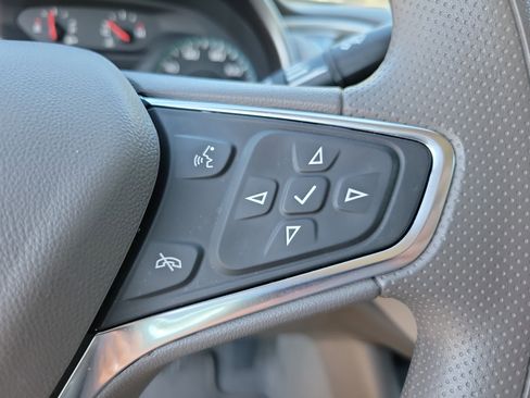 Used 2025 Chevrolet Malibu LT image 17