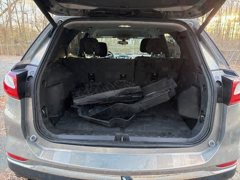 Used 2018 Chevrolet Equinox LT image 14