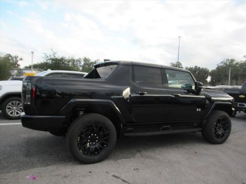 New 2026 GMC Hummer EV 4x4 Crew Cab image 7