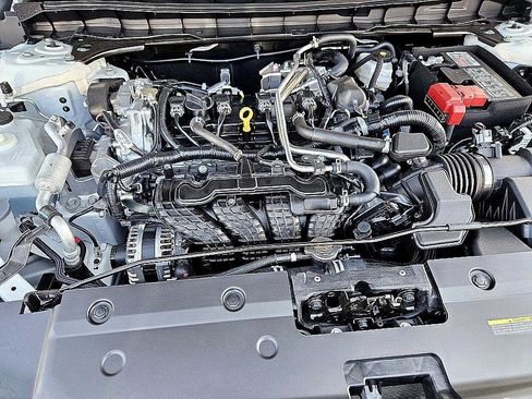 New 2025 Nissan Altima 2.5 SR image 17