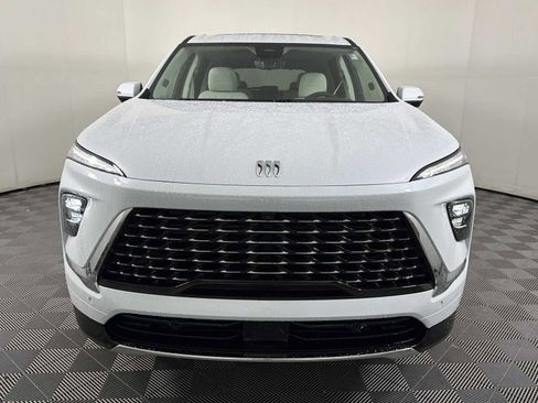 New 2026 Buick Enclave Avenir w/ Super Cruise Package image 3