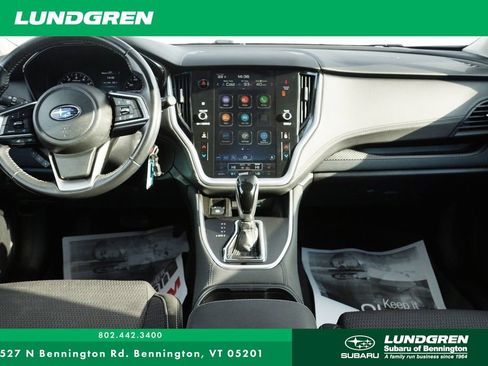 Used 2021 Subaru Outback Premium image 10