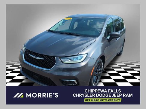 Used 2023 Chrysler Pacifica Touring-L FWD image 1