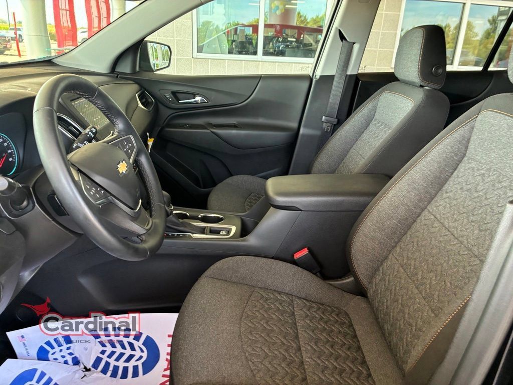 Used 2023 Chevrolet Equinox LT FWD image 10