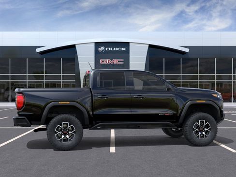 New 2025 GMC Canyon AT4 w/ AT4X Package image 5