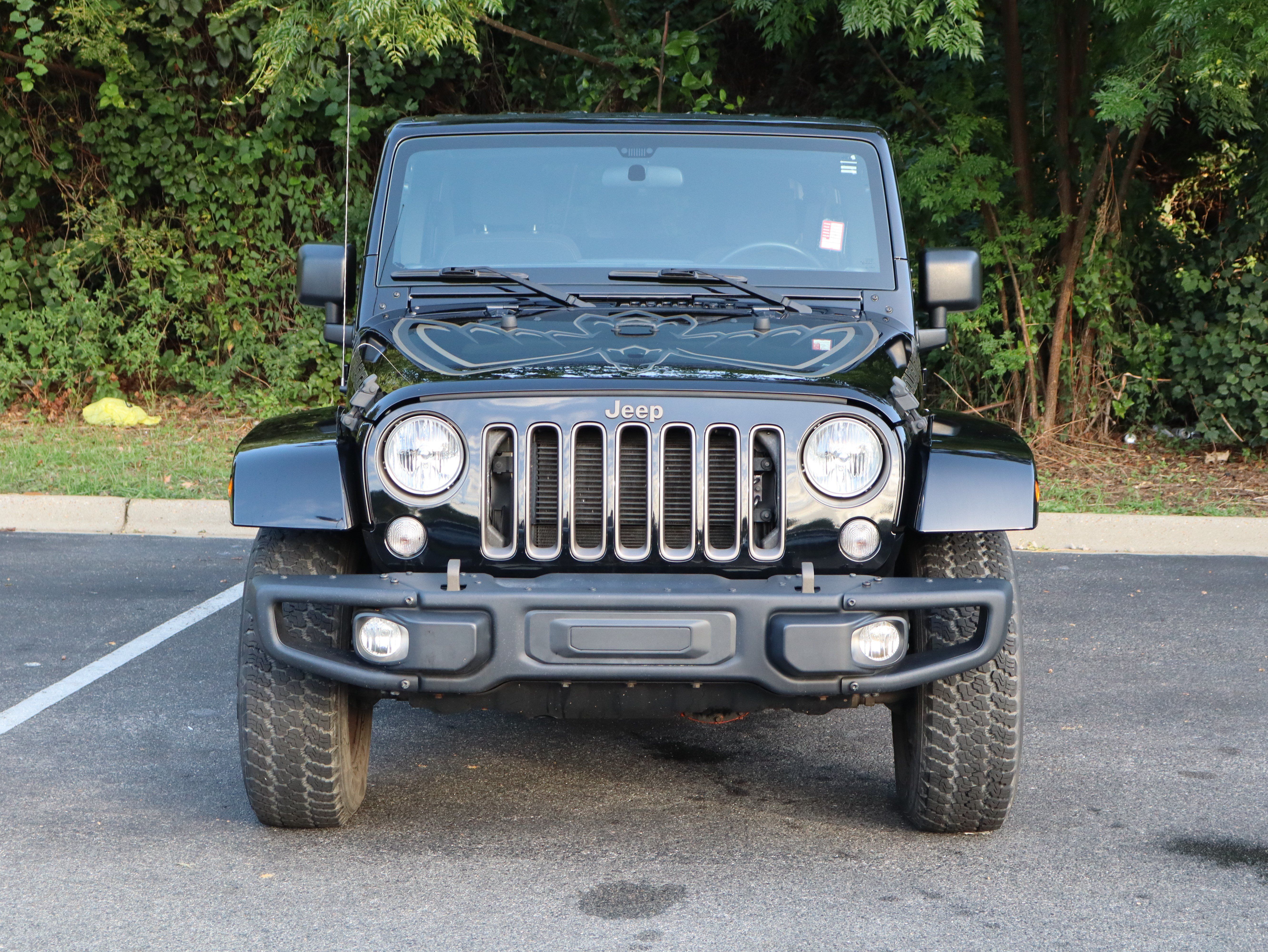 Used 2018 Jeep Wrangler Unlimited Sport AWD/4WD image 3