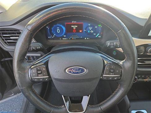 Used 2021 Ford Escape Titanium w/ Titanium Elite Package image 20