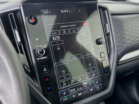 Used 2025 Subaru Forester Premium w/ Convenience Package #2 image 14