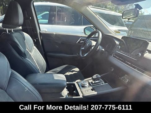 Used 2023 Mitsubishi Outlander SE AWD/4WD image 3