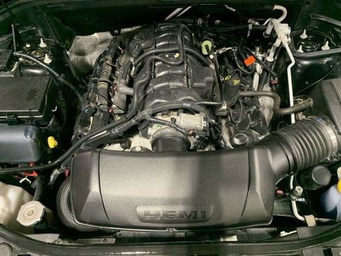 Used 2025 Dodge Durango R/T AWD/4WD image 26