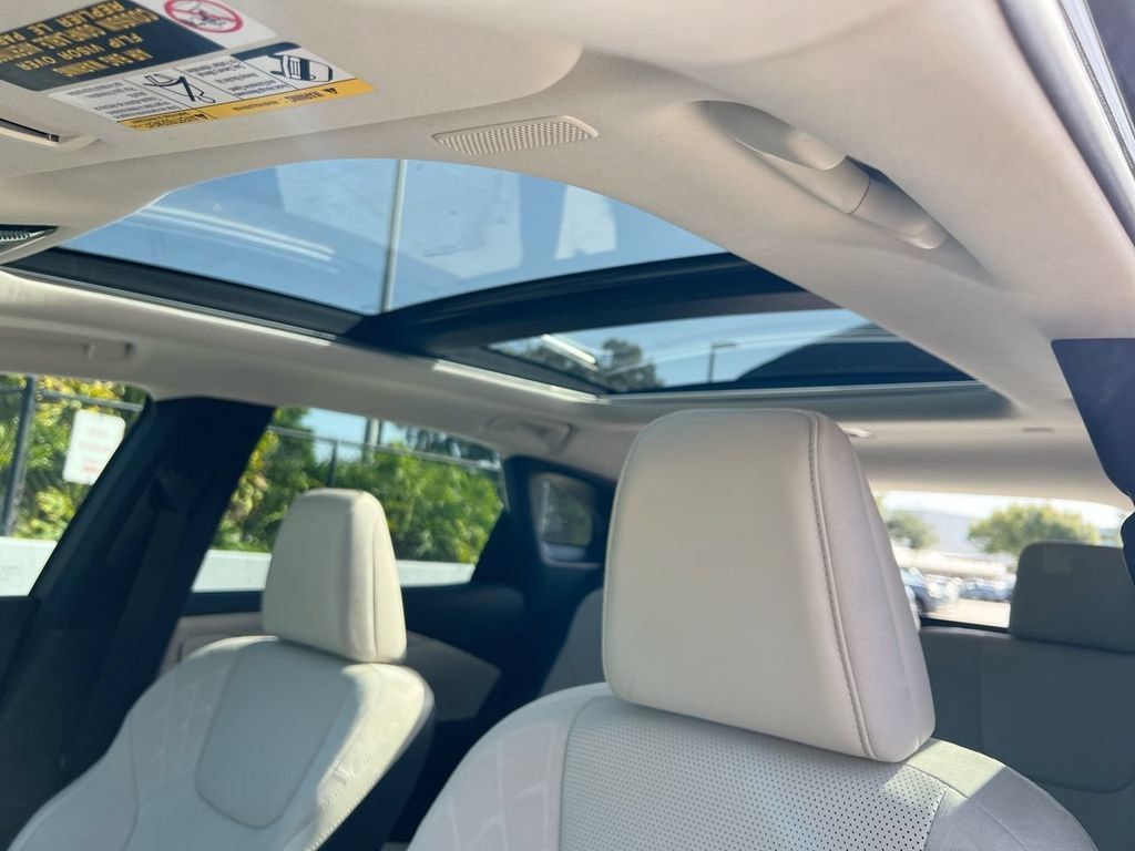 Certified 2024 Lexus RX 350 FWD w/ Convenience Package image 18
