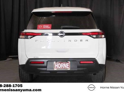 Certified 2023 Nissan Pathfinder S image 15