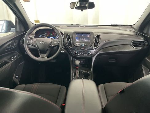 Used 2023 Chevrolet Equinox RS image 9