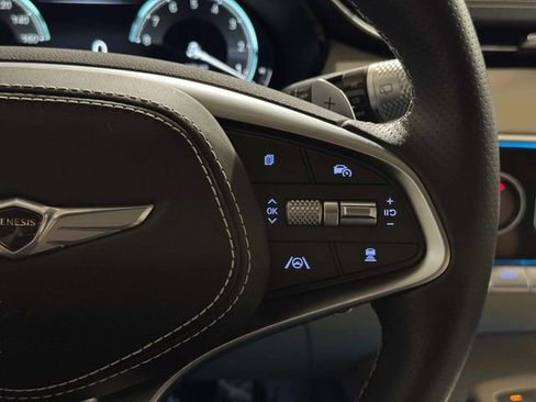 Used 2025 Genesis GV70 3.5T Sport w/ Sport Prestige Package image 17