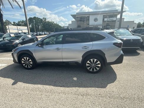 Used 2025 Subaru Outback Limited w/ Popular Package #2 AWD/4WD image 22
