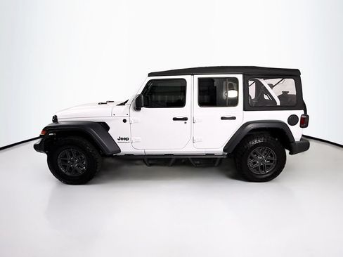 Used 2025 Jeep Wrangler Unlimited Sport AWD/4WD image 8