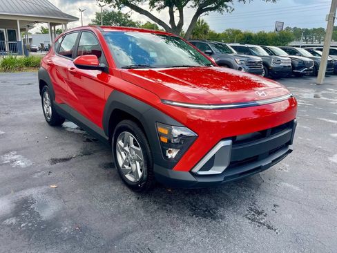 Used 2026 Hyundai Kona SE FWD image 7