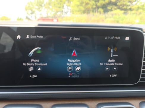 Used 2021 Mercedes-Benz GLS 580 4MATIC image 18