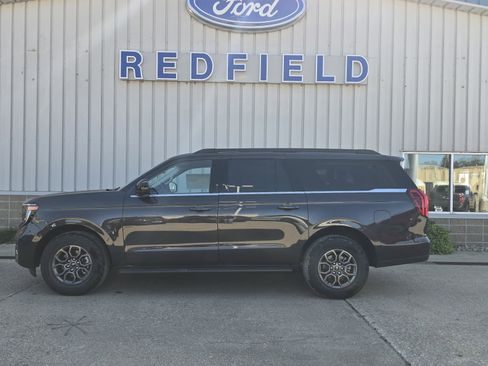 New 2025 Ford Expedition Max Active AWD/4WD image 1