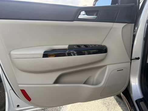 Used 2020 Kia Sportage SX image 19