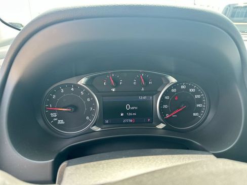 Used 2023 GMC Terrain SLT AWD/4WD image 14